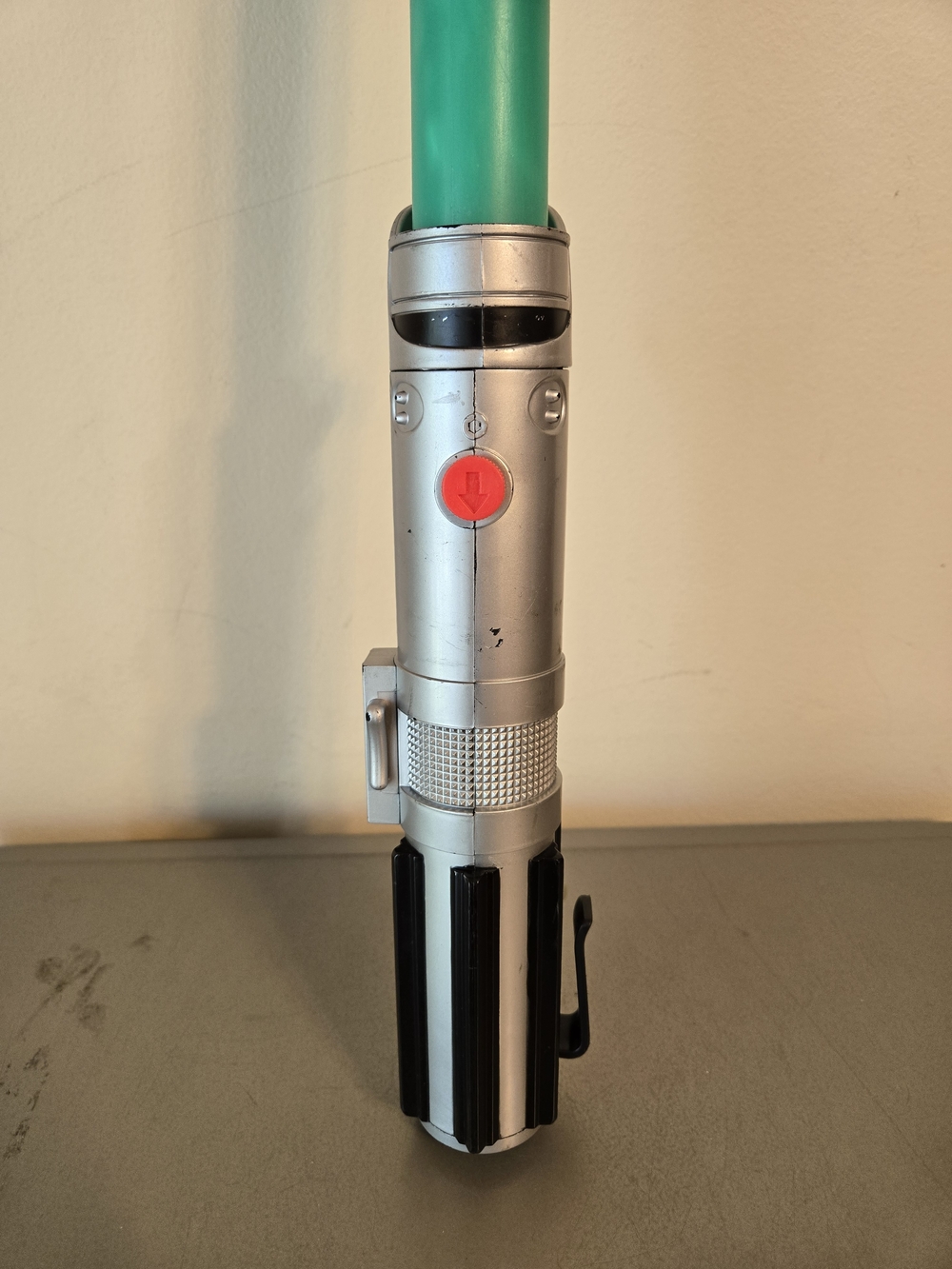 2004 Hasbro Star Wars Luke Skywalker Lightsaber - Picture 2 of 10
